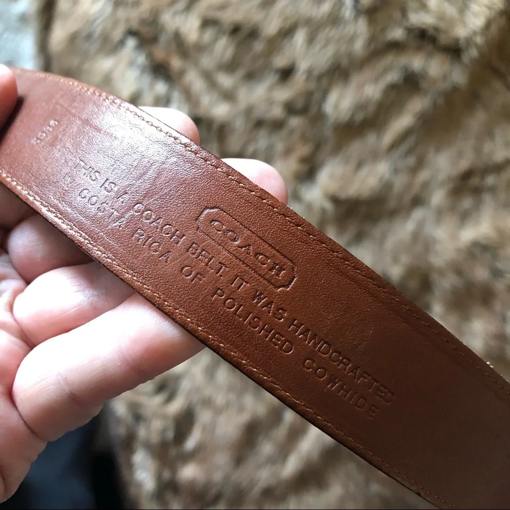 Coach reddish brown polished cowhide leather belt 42x105 cm